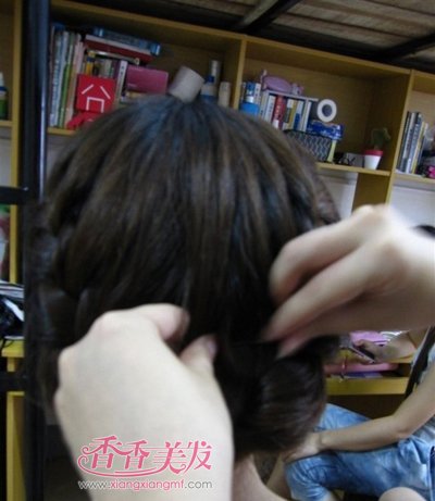 �����ɫ��ֱ����ʽ�����̷� �ڳ�ֱ�����̷�