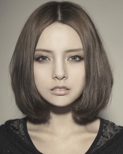 �������Ķ̷����� Ů��ʲô�����ʺ϶̷�