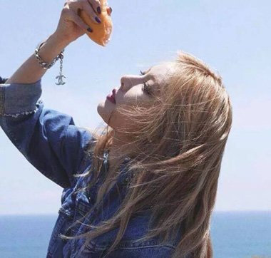 30��Ů��ֱ����ʲô��ɫ�ÿ� Ů��ֱ��ʲô��ɫ����