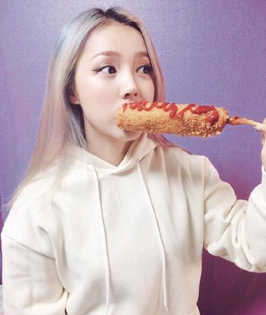 30��Ů��ֱ����ʲô��ɫ�ÿ� Ů��ֱ��ʲô��ɫ����