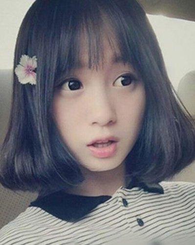 ���ڳ���Ů�����к���һ��ֱ��ͷ����ʲô���� ����Ůѧ����ֱ����