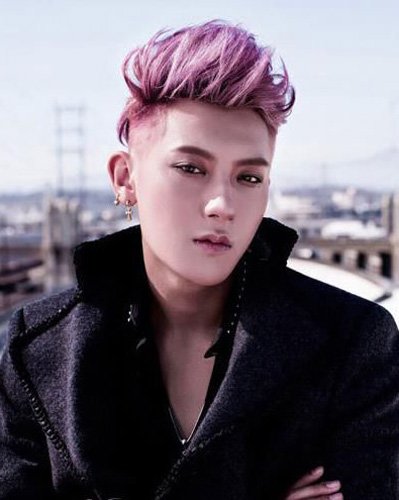 ����ǳ�ƺ�ɫͷ��ͼƬ �����Ϻ�ɫͷ��