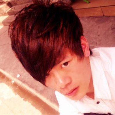 ����ǳ�ƺ�ɫͷ��ͼƬ �����Ϻ�ɫͷ��