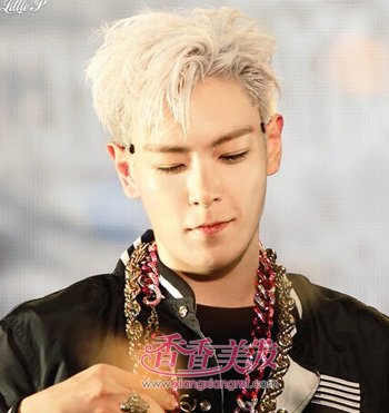 ����Ⱦʲô��ɫ��ͷ�����Ե��˰׿ɰ� Ⱦ��ɫͷ����ȫ��