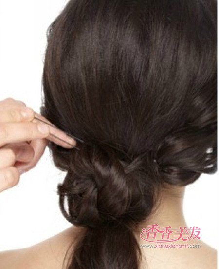 ��ɫֱ��Բ�����ñ෢ �ڷ��з�ֱ��Բ���෢ͼ��