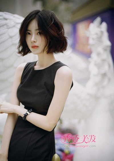 ��ɫ�̷���������ͼƬ �����̷��ڷ�Ů