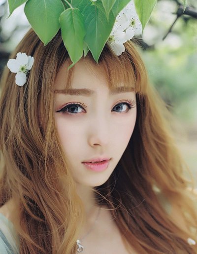 ������ͷ����խ̫��Ѩ�ڰ�Ů���ʺϵķ���ͼƬ