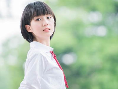 �̷�Ůѧ����ô�����·� ������Ȼѧ���̷�