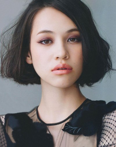 ����Ůʿʱ�ж̾������� ����Ů�Զ̾�������ͼƬ