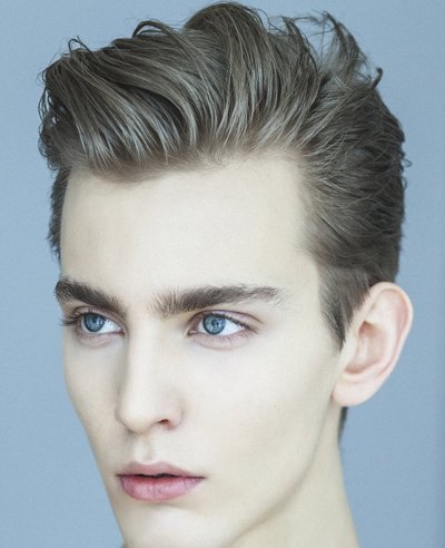 秀气的男人留什么发型 男人什么样的发型显成熟