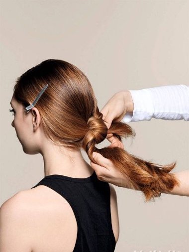 欧美夏季直发扎法 夏天直发的简单扎法