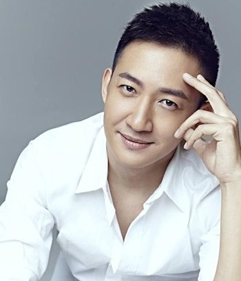 ��ʿԲ�緢��ͼƬ ����˧�����͵Ĵ�ͷ����