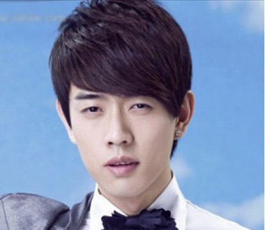 ����Ⱦ�Ϻ�ɫ��ͷ���ÿ��� ��������Ⱦ�Ϻ�ɫͷ����