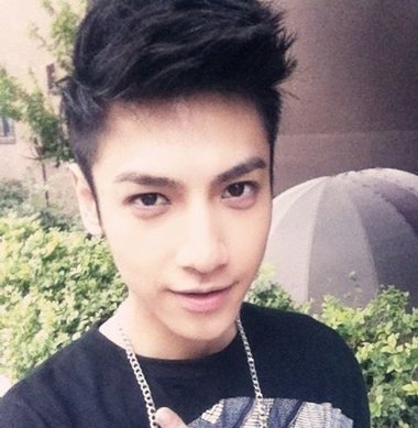 �����̷�ǰ����һ��ñ�� �������̷��ʺ�����