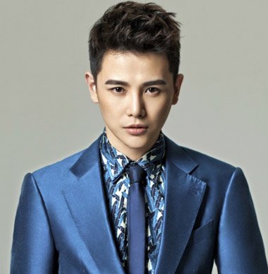 �����̷�ǰ����һ��ñ�� �������̷��ʺ�����