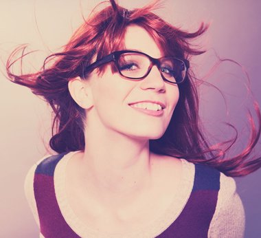 ��ͷ�Ƚ�խ������Ů���ʺ�ʲô�۾����� Ů������խ��ͷ����