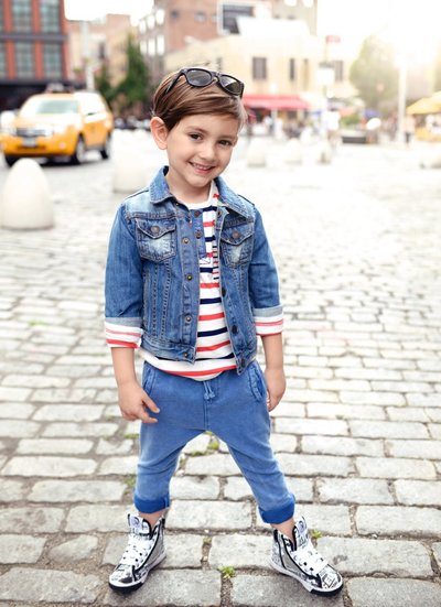 С������ͼƬ�ж̷� С�������������еĶ̷�����