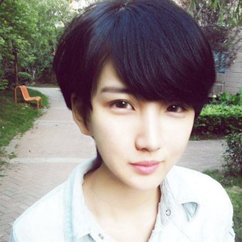 ����΢�ֵ�Ů����ʲô���Ķ̷��ͺ� ������ʲô����