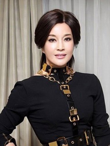 �ɳ����͵�50��Ů�˷��� �����������50��