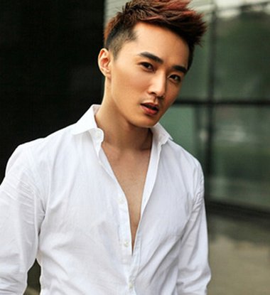 ���˳��̷��������ͼƬ ��ʿ�̷����ͷɻ�ͷ