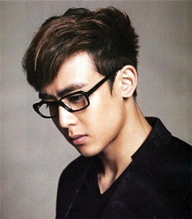 Բ�������Ķ̷���Ƭ ��ʿ���������ж̷�����