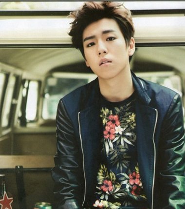 Բ�������Ķ̷���Ƭ ��ʿ���������ж̷�����