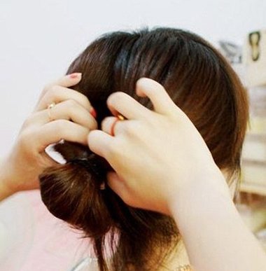 ���긾Ů�̷�������ͷ���ÿ� ���긾Ů�̷���ͷ���ķ���ͼ��