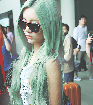 �����ʺ�ʲô��ɫͷ�� �����׵�ͷ����ɫ