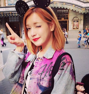 ��������Ů�̷�����ͼƬ ������Ů���̷�����