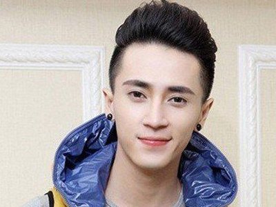 男的头发少留什么发型好看 运动类的男生发型