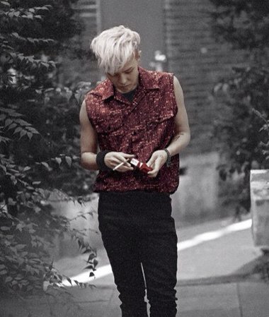 �������Լ�ͷ��ǰ�沿����ֱ��ʲô���� ������ֱͷ���ķ���