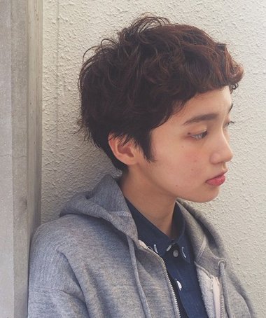 �ж̷�������̷����� Ů���̷�������