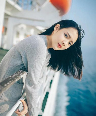 �������ʺ��зַ����� �������зַ���