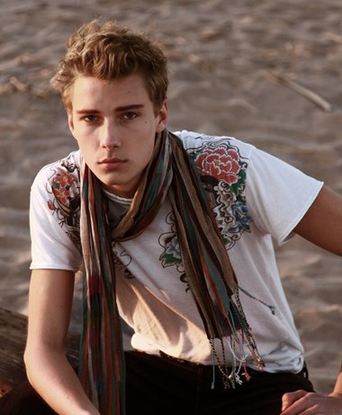 �����ÿ��ĳ��̷��� ������ͷ�����ط���