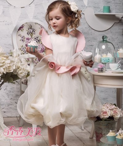 Сѧ���ж̷���ô�� ŮСѧ���̷�2016