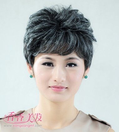 ��μ�����Ůʿ�̷� ������Ůʿ�̷����̶̷���ͼƬ