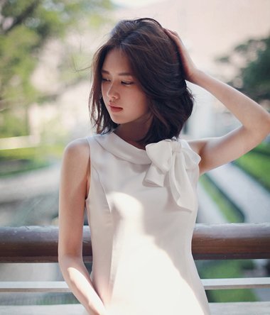 �߸�������Ů�Զ̷����� ����Ů�˶�ͷ������