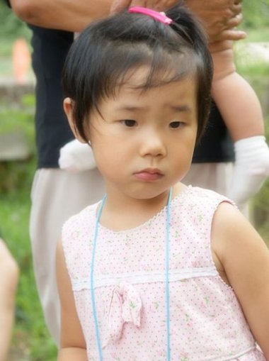 ��ɫ�����ֱ����ô���ÿ� �򵥵ĺ�ֱ������ͷ����