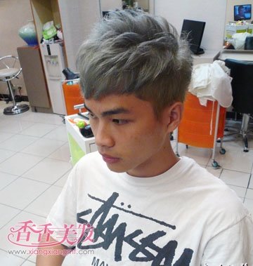 ����Ⱦ�׻�ɫ���� 2016������ʿ�׻�ɫȾ������