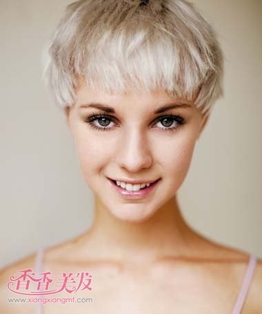 ʱ��Ů�����Ƕ̷� ���ǳ��̷�ͼƬ