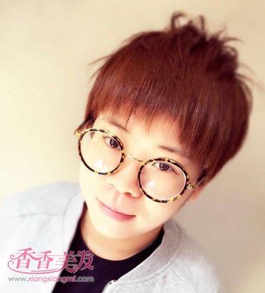 ����̷��������ʺ�ʲô�۾� ���۾��Ķ̷�ͼƬ