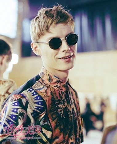 男短碎发发型图片 欧美男星短发发型