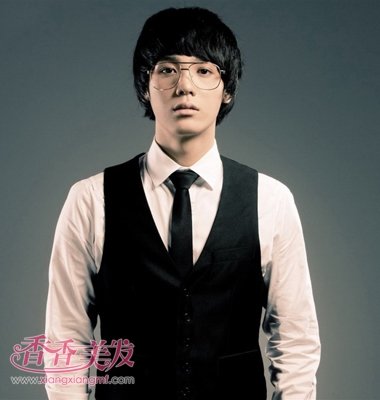 �������Ƕ̷����� ���Ƿ���ͼƬ�ж̷�