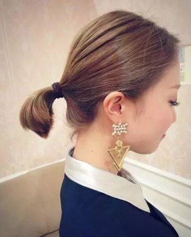 �ʺ�ѧ����ͷ����ô���ÿ� ѧ����ͷ����������