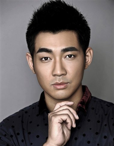 �������԰�緢�� ��ʿ��ͷ������ͼƬ