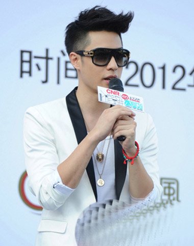 �ɻ�ͷ�����̷����� 2016���·����ж̷�