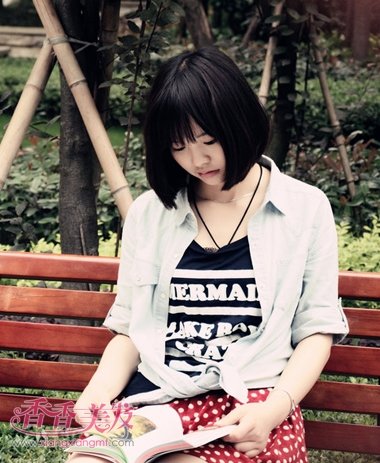 ��ɫ�̷��ʺ�ʲô���� ���������е�ȫ�ڶ̷���