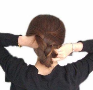 ������Ůѧ��������̷� ѧ��װ�̷��������м���