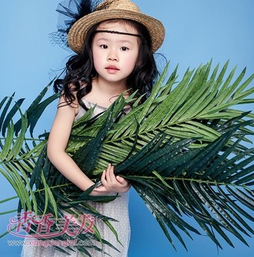 ��Сѧ���̷�����ͼƬ ����Ůѧ���̷�����