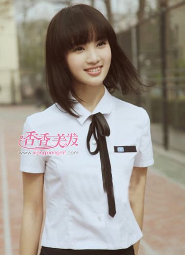 2016Ůѧ���ж̷�ͼƬ������ �̷�����ѧ��װ